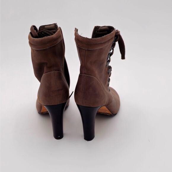 Halogen Vero Cuoio - 4" Heel Lace Up Brown Leather Granny Ankle Boots - Size 8.5 - Picture 4 of 9